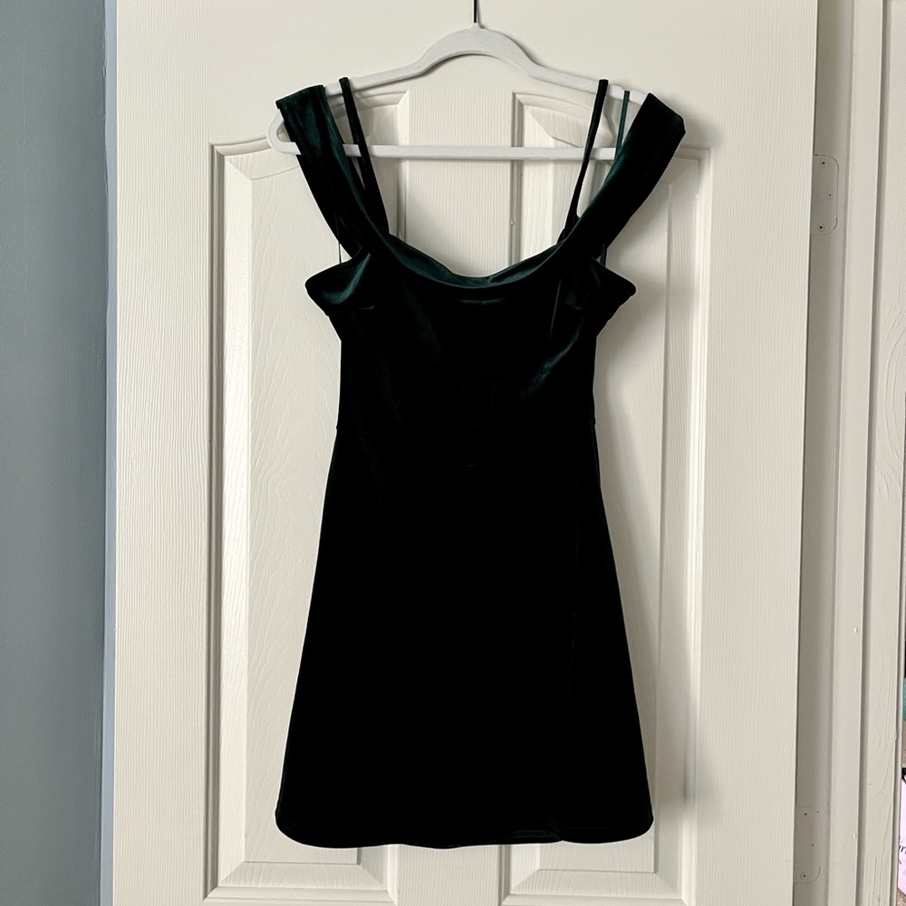 Lulu’s hunter green velvet skater dress XL